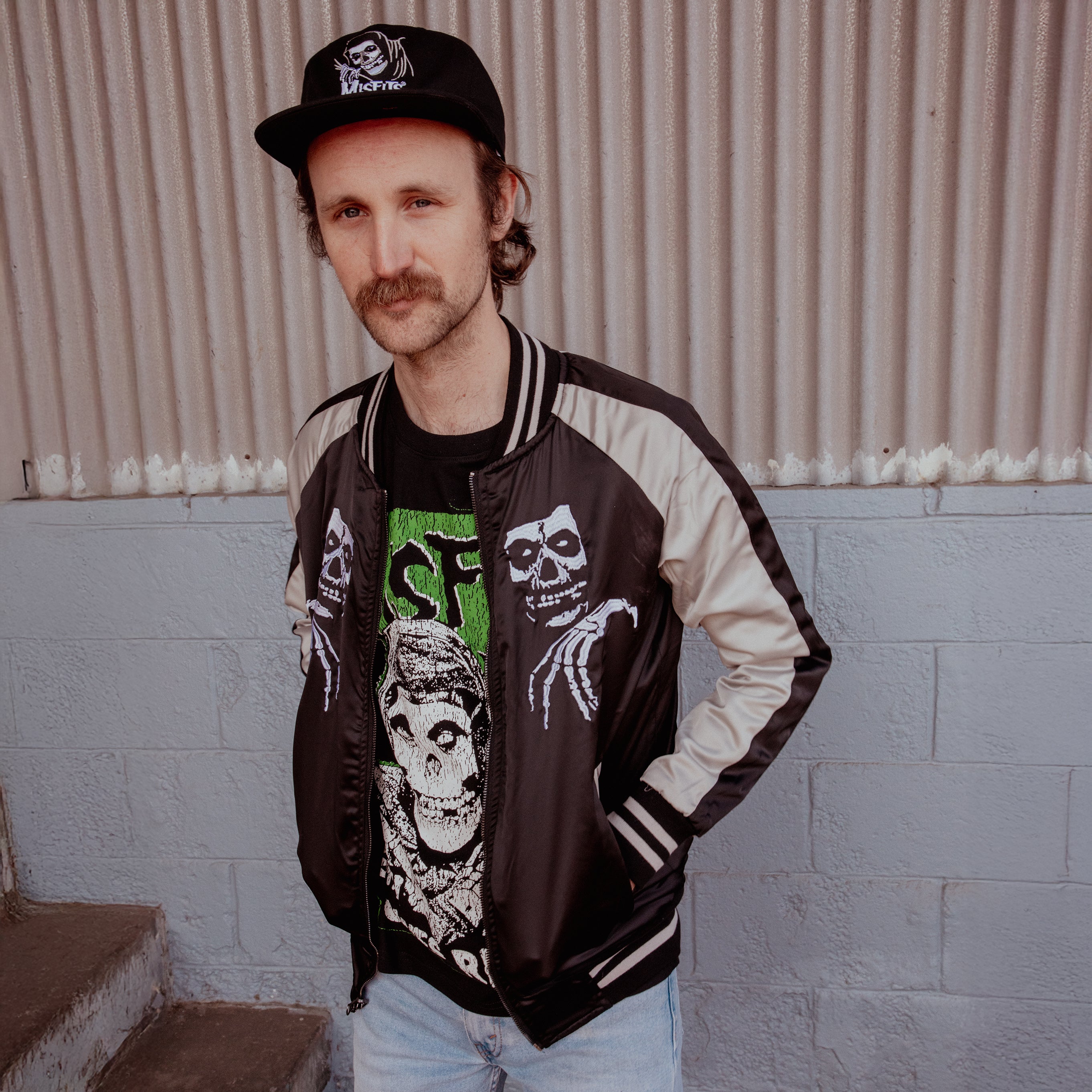 Misfits Reversible Jacket – Middle of Beyond